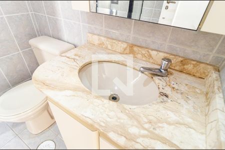 Apartamento para alugar com 60m², 3 quartos e 1 vagaBanheiro Social