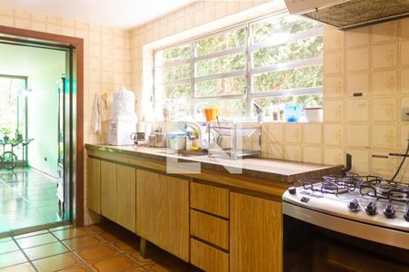 Casa à venda com 317m², 3 quartos e 2 vagasCozinha