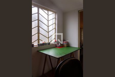 Casa à venda com 317m², 3 quartos e 2 vagasQuarto de Serviço