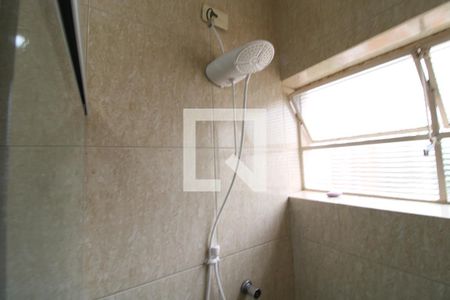 Apartamento para alugar com 78m², 3 quartos e 1 vagaChuveiro do banheiro