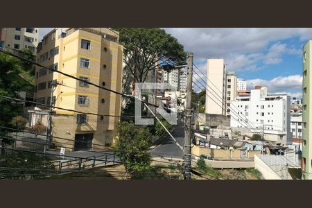 Apartamento à venda com 3 quartos, 110m² em Alto Barroca, Belo Horizonte