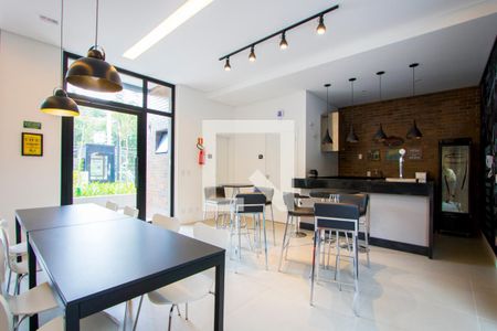 Apartamento para alugar com 44m², 1 quarto e 1 vaga Apartamento para alugar com 44m², 1 quarto e 1 vagaÁrea comum - Salão de festas