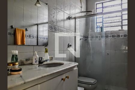 Casa à venda com 4 quartos, 210m² em Caiçara-Adelaide, Belo Horizonte