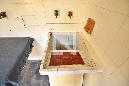 Casa à venda com 190m², 5 quartos e 2 vagasLavanderia