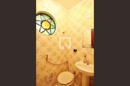 Casa à venda com 190m², 5 quartos e 2 vagasLavabo