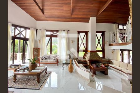 Casa à venda com 6 quartos, 700m² em Mangabeiras, Belo Horizonte