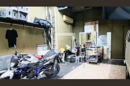 Casa à venda com 15 quartos, 658m² em Santa Lúcia, Belo Horizonte