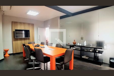 Casa à venda com 658m², 15 quartos e 3 vagas