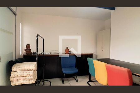 Casa à venda com 15 quartos, 658m² em Santa Lúcia, Belo Horizonte