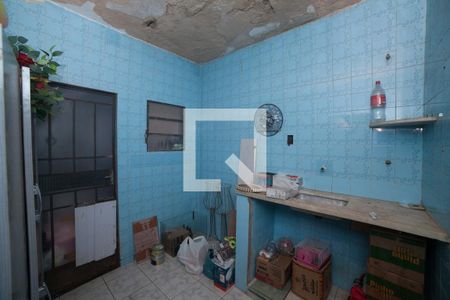 Casa à venda com 263m², 2 quartos e sem vaga