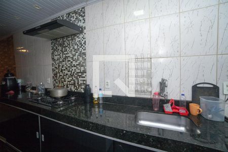 Casa à venda com 263m², 2 quartos e sem vaga