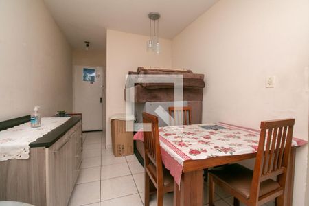 Sala de apartamento à venda com 2 quartos, 60m² em Vila Bertioga, São Paulo