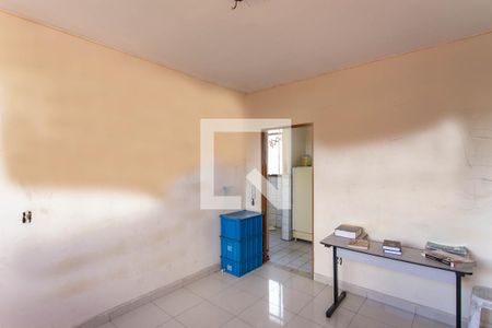 Sala de apartamento para alugar com 2 quartos, 41m² em Serrano, Belo Horizonte