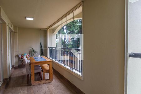 Apartamento à venda com 112m², 2 quartos e 2 vagasVaranda