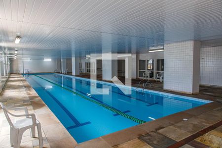 Apartamento à venda com 112m², 2 quartos e 2 vagasPiscina