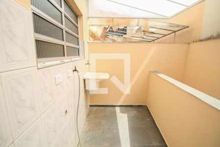 Casa para alugar com 110m², 2 quartos e 3 vagasArea de serviço