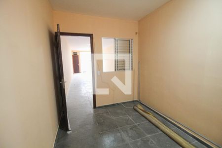 Casa para alugar com 110m², 2 quartos e 3 vagasQuarto garagem