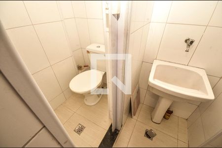 Apartamento para alugar com 65m², 2 quartos e sem vagaBanheiro lavabo