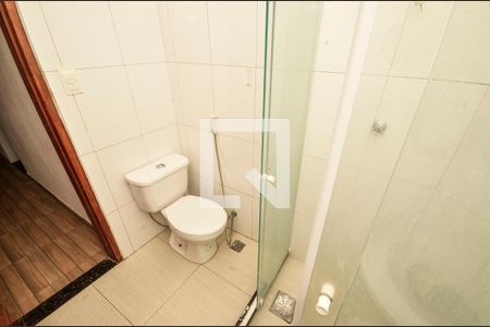 Apartamento para alugar com 65m², 2 quartos e sem vagaBanheiro