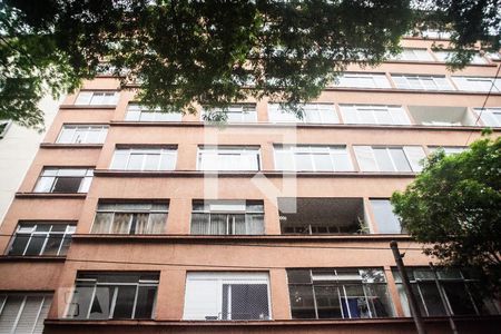 Studio à venda com 30m², 1 quarto e sem vaga Studio à venda com 30m², 1 quarto e sem vagaFachada