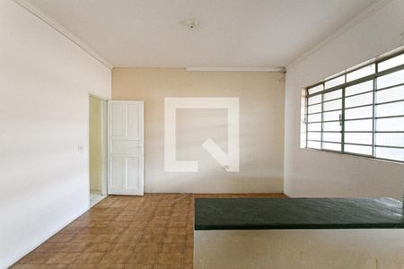 Casa para alugar com 2 quartos, 70m² em Penha de França, São Paulo