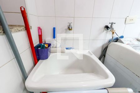 Apartamento à venda com 80m², 3 quartos e 1 vagaÁrea de Serviço