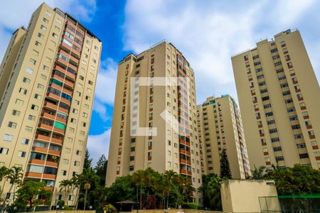 Apartamento à venda com 80m², 3 quartos e 1 vagaFachada