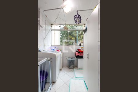 Apartamento à venda com 80m², 3 quartos e 1 vagaÁrea de Serviço