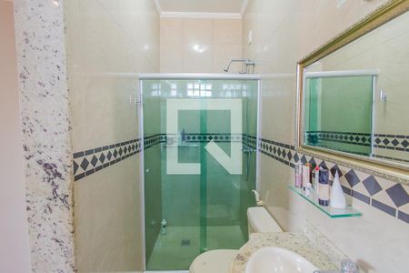 Casa à venda com 260m², 3 quartos e 3 vagasBanheiro da Suíte