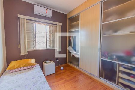 Casa à venda com 260m², 3 quartos e 3 vagasQuarto 2