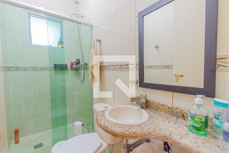 Casa à venda com 260m², 3 quartos e 3 vagasBanheiro Social