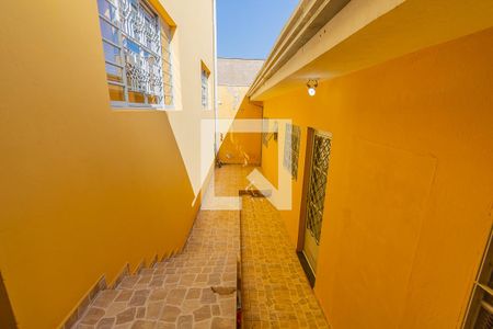 Casa à venda com 260m², 3 quartos e 3 vagasCorredor