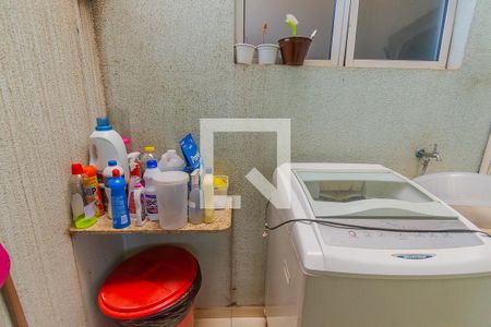 Casa à venda com 260m², 3 quartos e 3 vagasÁrea de Serviço