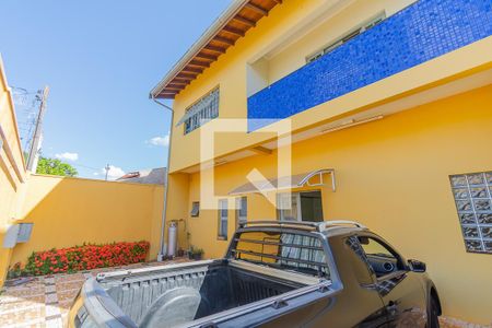 Casa à venda com 260m², 3 quartos e 3 vagasGaragem