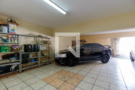 Casa à venda com 340m², 4 quartos e 6 vagasGaragem