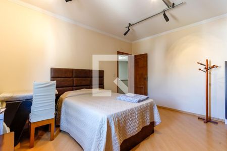 Casa à venda com 340m², 4 quartos e 6 vagasQuarto 2