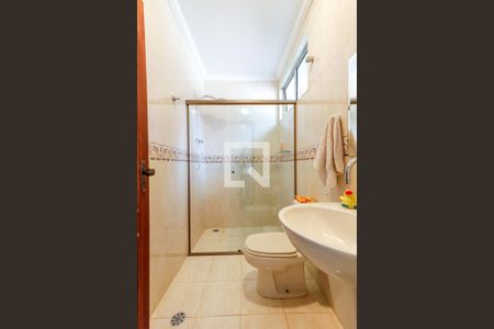 Casa à venda com 340m², 4 quartos e 6 vagasBanheiro 2