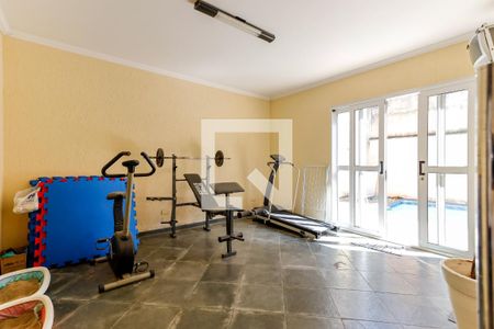 Casa à venda com 340m², 4 quartos e 6 vagasSala 3