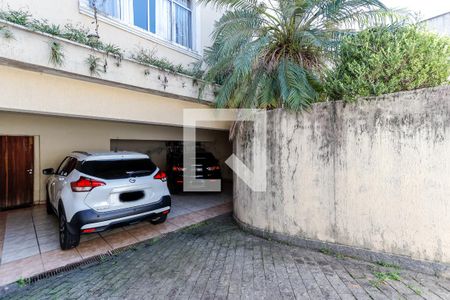 Casa à venda com 340m², 4 quartos e 6 vagasGaragem