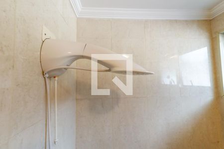 Casa à venda com 340m², 4 quartos e 6 vagasBanheiro 2