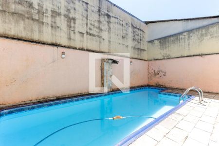 Casa à venda com 340m², 4 quartos e 6 vagasPiscina