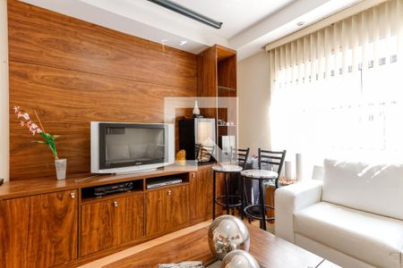 Sala 2 de casa à venda com 4 quartos, 340m² em Jardim Peri, São Paulo