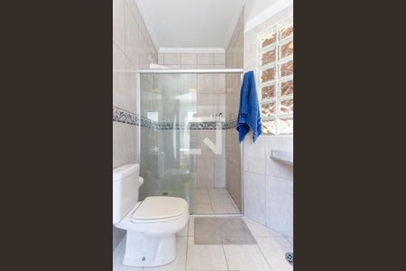 Casa à venda com 340m², 4 quartos e 6 vagasBanheiro da Suíte