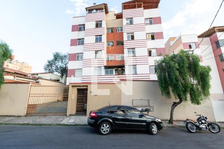 Apartamento à venda com 2 quartos, 55m² em Cachoeirinha, Belo Horizonte
