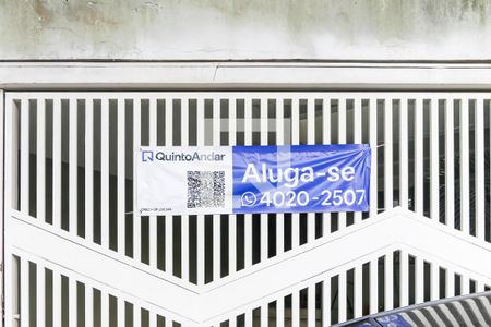 Casa para alugar com 120m², 3 quartos e 1 vaga Casa para alugar com 120m², 3 quartos e 1 vagaFachada