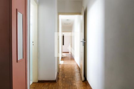Casa para alugar com 120m², 3 quartos e 1 vaga Casa para alugar com 120m², 3 quartos e 1 vagaCorredor