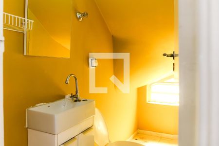 Lavabo de casa para alugar com 3 quartos, 120m² em Vila Madalena, São Paulo