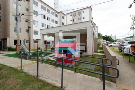 Apartamento para alugar com 42m², 2 quartos e sem vagaÁrea comum - Playground