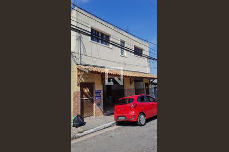 Casa para alugar com 50m², 1 quarto e sem vaga Casa para alugar com 50m², 1 quarto e sem vagaFachada