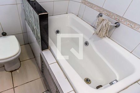 Apartamento à venda com 210m², 2 quartos e sem vagaBanheiro